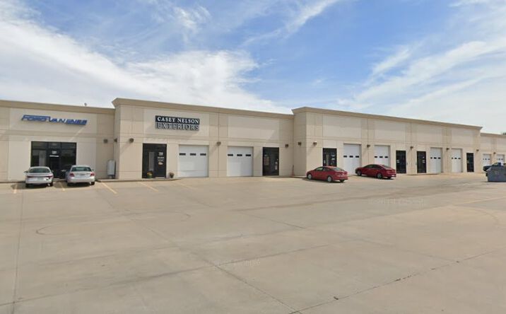 Pictures of Industrial property located at 733 Hill St, Lincoln, NE 68502 for sales - image #1