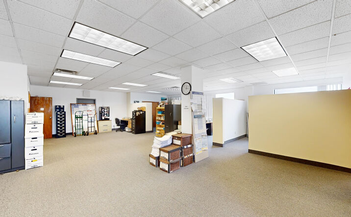 Pictures of Office property located at 31-21 31st St, Queens, NY 11106 for lease - image #1