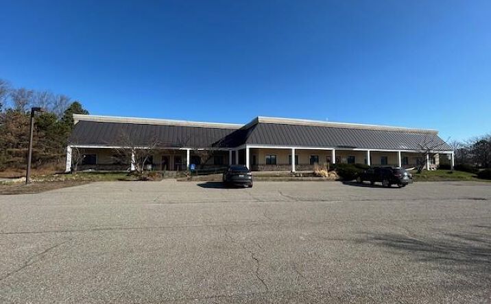 Pictures of Retail, Office property located at 7 Green Tree Dr, South Burlington, VT 05403 for lease - image #1