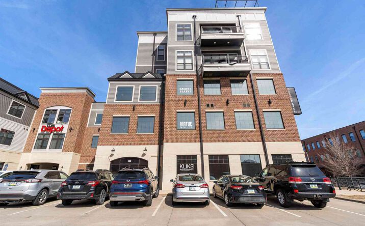 Pictures of Retail, Office property located at 420 12th Ave SE, Cedar Rapids, IA 52401 for lease - image #1