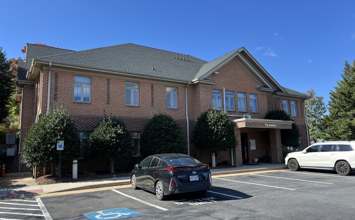 Pictures of Office property located at 2291 Evelyn Byrd Ave, Harrisonburg, VA 22801 for lease - image #1