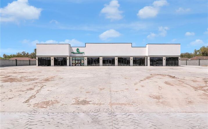 Pictures of Land property located at 5301 N Ware Road # 8, McAllen, TX 78501 for lease - image #1