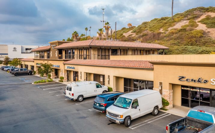 Pictures of Retail, Office property located at 28892 Marguerite Pkwy, Mission Viejo, CA 92692 for lease - image #1