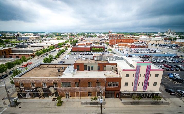 Pictures of Retail, Office property located at 701 W Sheridan Ave, Oklahoma City, OK 73102 for lease - image #1