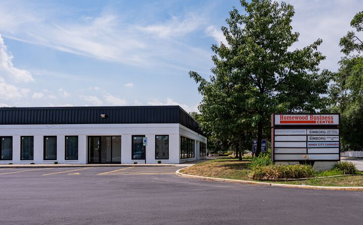 Pictures of Retail, Office, Industrial property located at 1131 175th St, Homewood, IL 60430 for lease - image #1