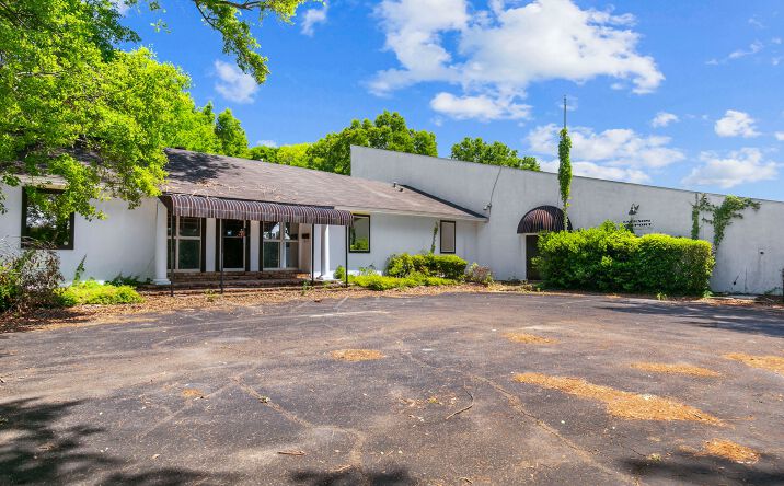 Pictures of Office, Industrial, Special Purpose property located at 916 Foley St, Jackson, MS 39202 for lease - image #1