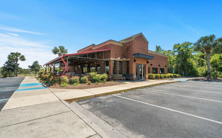 Pictures of Retail, Restaurant property located at 10071 Hutchison Boulevard, Panama City Beach, FL 32407 for lease - image #1