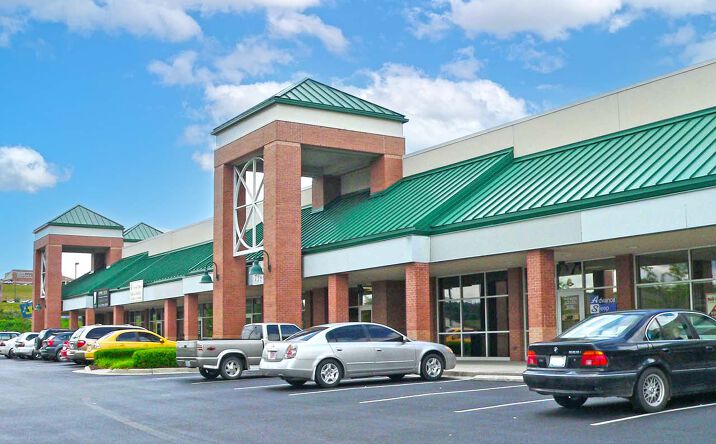 Pictures of Retail property located at 100 Shiloh Dr, London, KY 40741 for lease - image #1