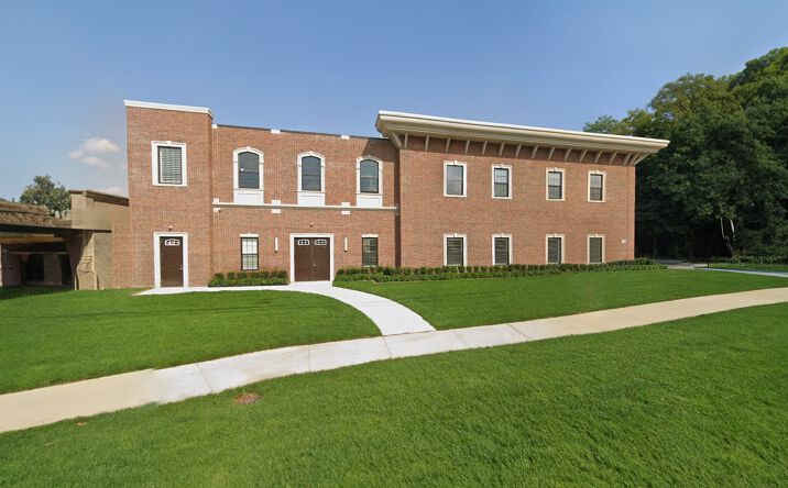Pictures of Office property located at 53200 Van Dyke Ave, Shelby Township, MI 48316 for lease - image #1