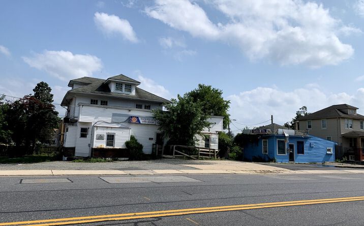Pictures of Retail, Office, Restaurant property located at 4101 Wilkens Ave, Baltimore, MD 21229 for lease - image #1