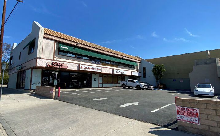 Pictures of Office property located at 20953 Devonshire St, Los Angeles, CA 91311 for lease - image #1