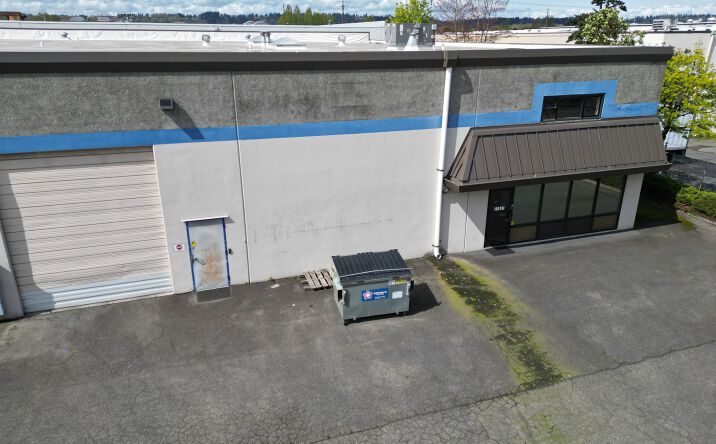 Pictures of Industrial property located at 22637 76th Ave S, Kent, WA 98032 for sales - image #1