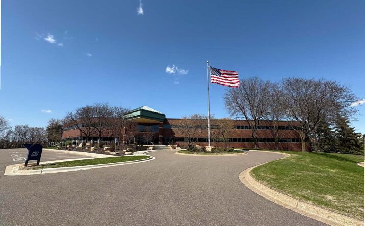 Pictures of Office property located at 3535 Vadnais Center Drive, Vadnais Heights, MN, Vadnais Heights, MN 55110 for lease - image #1