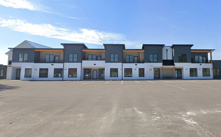 Pictures of Retail, Office property located at 110 Henning St W, Battle Lake, MN 56515 for lease - image #1