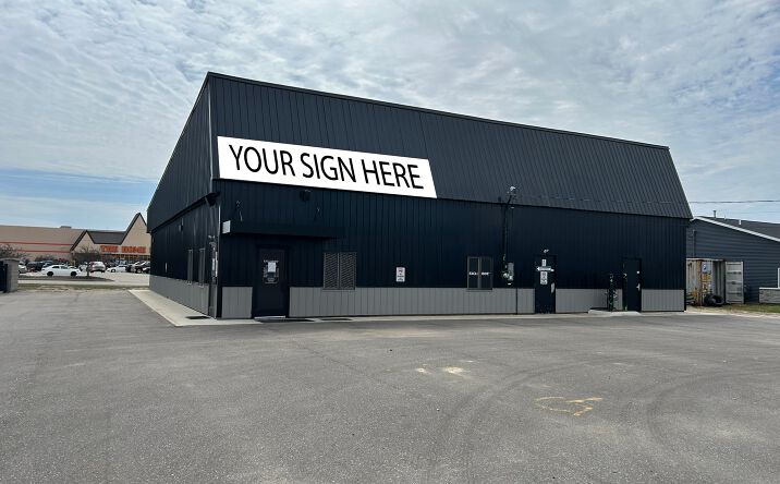 Pictures of Retail property located at 1385 W Main St, Gaylord, MI 49735 for lease - image #1