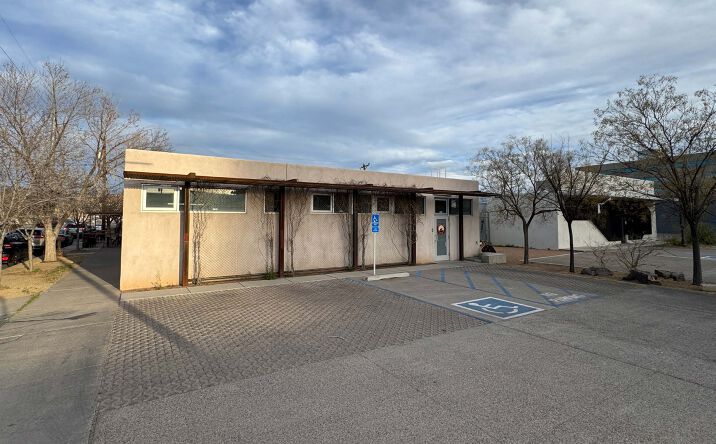 Pictures of Office property located at 924 2nd St NW, Albuquerque, NM 87102 for lease - image #1