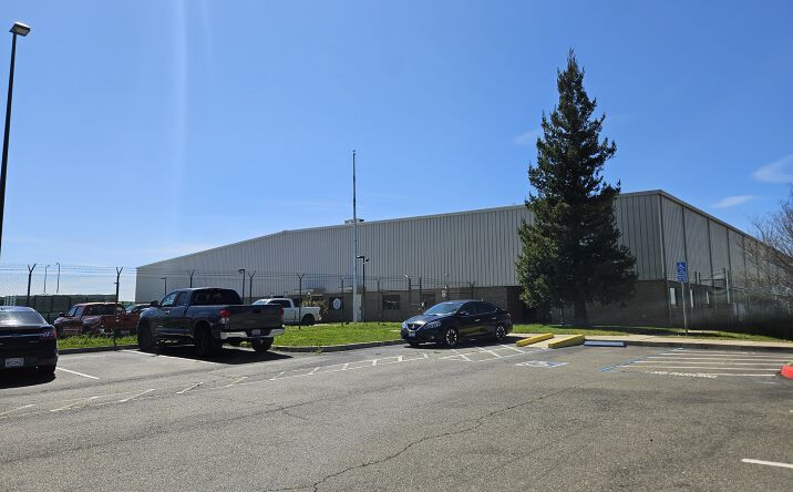 Pictures of Industrial property located at 5050 Arboga Rd, Olivehurst, CA 95961 for lease - image #1
