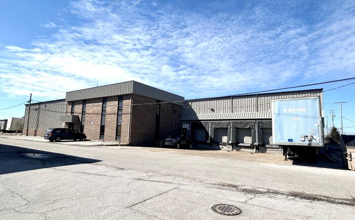 Pictures of Industrial property located at 2200 N New York Ave, Evansville, IN 47711 for lease - image #1