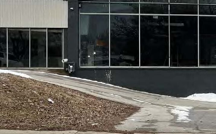 Pictures of Office, Industrial property located at 6701 Prospect Ave, Kansas City, MO 64132 for lease - image #1