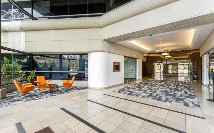 Pictures of Office, Land property located at 21900 Burbank Boulevard Suite 290, Woodland Hills, CA 91367 for lease - image #1