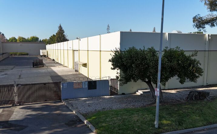 Pictures of Industrial property located at 30955 San Antonio St, Hayward, CA 94544 for lease - image #1
