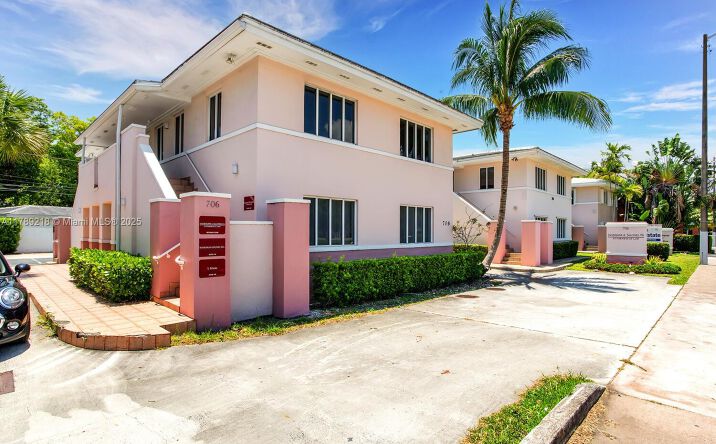 Pictures of Special Purpose property located at 706 S DIXIE HIGHWAY # 110, Coral Gables, FL 33146 for lease - image #1