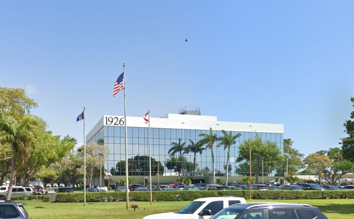 Pictures of Office property located at 1926 10th Ave N, Lake Worth Beach, FL 33461 for lease - image #1