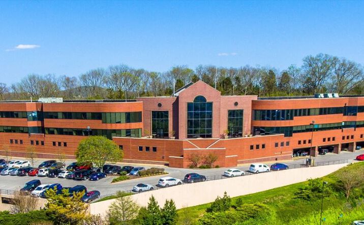 Pictures of Office property located at 214 Overlook Cir, Brentwood, TN 37027 for lease - image #1