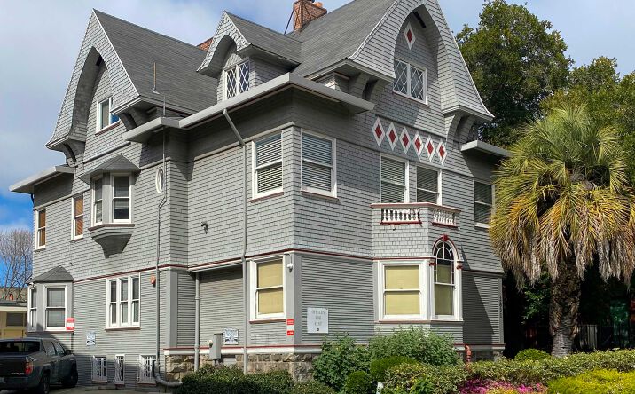 Pictures of Office property located at 2831 Telegraph Ave, Oakland, CA 94609 for lease - image #1
