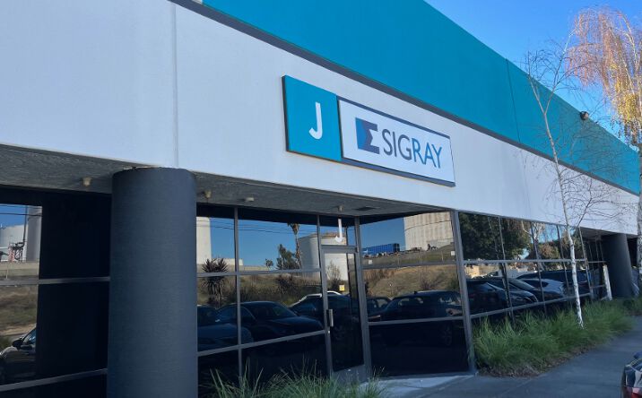 Pictures of Industrial property located at 5700 Imhoff Dr, Concord, CA 94520 for lease - image #1