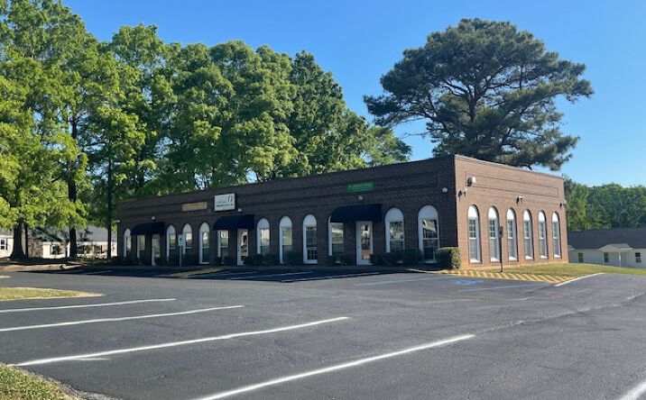 Pictures of Retail, Office property located at 406 Tiffany Park Cir, Gaffney, SC 29341 for lease - image #1