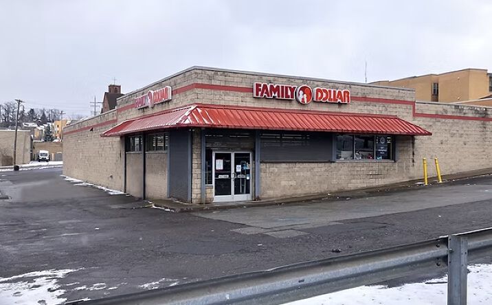 Pictures of Retail property located at 401 6th St, Braddock, PA 15104 for lease - image #1
