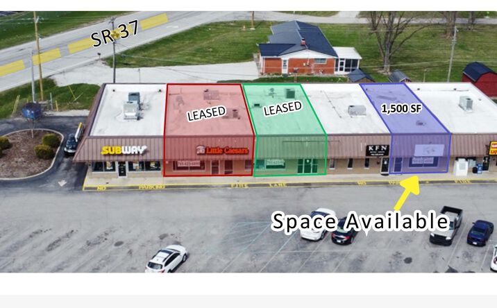Pictures of Retail property located at 1515 IN-37, Elwood, IN 46036 for lease - image #1