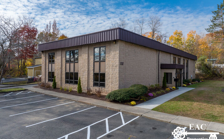 Pictures of Office property located at 22 Commerce Rd, Newtown, CT 06470 for lease - image #1
