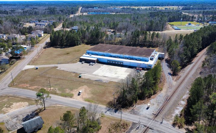 Pictures of Industrial property located at 20 Bonhomie Rd, Hattiesburg, MS 39402 for lease - image #1