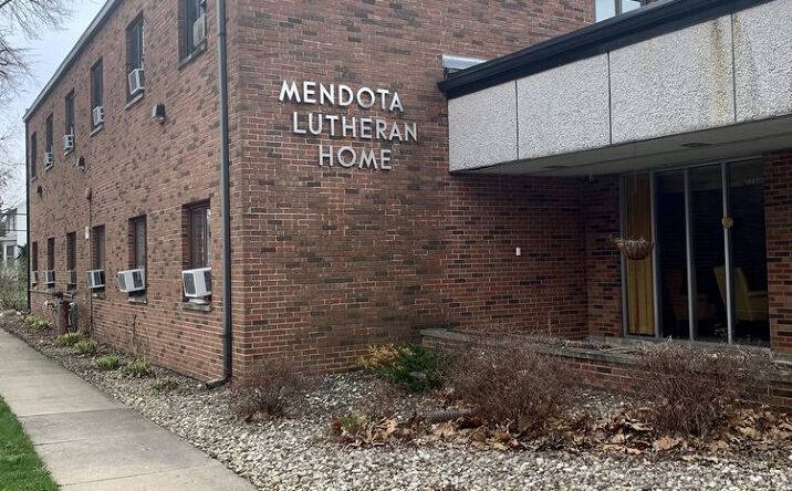 Pictures of Office property located at 500 6th Street, Mendota, IL 61342 for lease - image #1