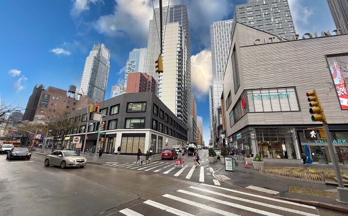 Pictures of Retail property located at 523 Fulton St, Brooklyn, NY 11201 for lease - image #1