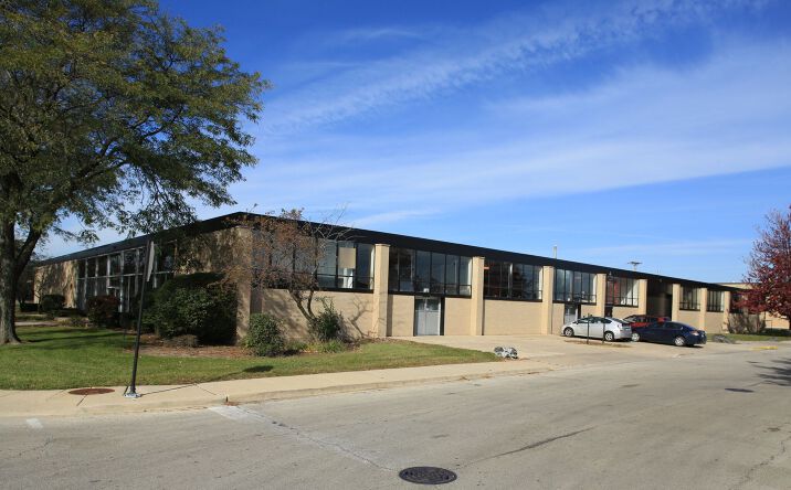 Pictures of Industrial property located at 4242 W Bryn Mawr Avenue, Chicago, IL 60646 for lease - image #1