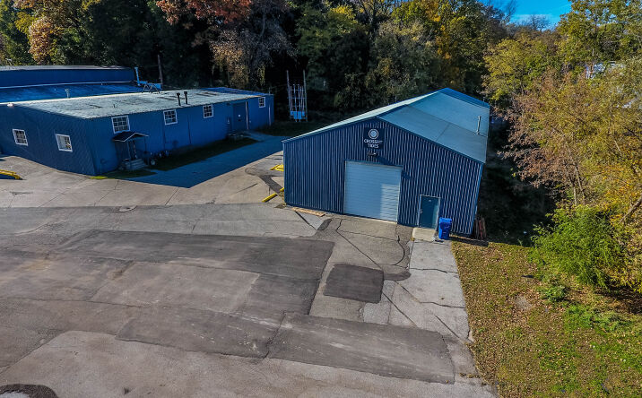 Pictures of Industrial property located at 622 Langley Ave, St Joseph, MI 49085 for lease - image #1