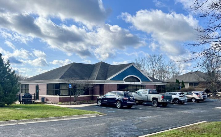 Pictures of Office property located at 4630 Plainfield Ave NE, Grand Rapids, MI 49525 for lease - image #1