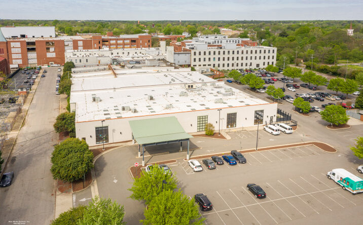 Pictures of Office property located at 319 Brown St, Petersburg, VA 23803 for lease - image #1