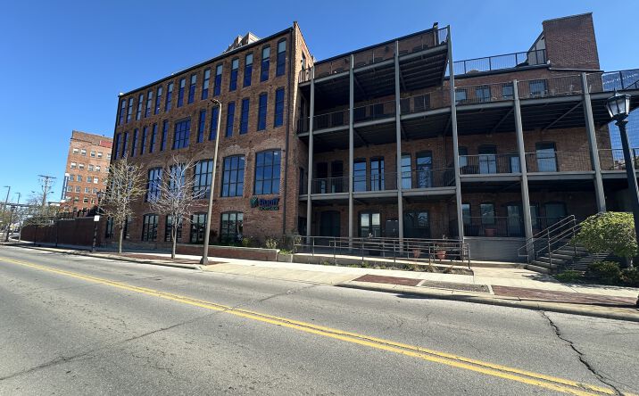 Pictures of Office property located at 1400 W 10th St, Cleveland, OH 44113 for lease - image #1