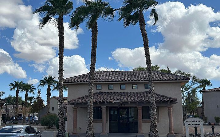 Pictures of Office property located at 2851 S Avenue B #901, Yuma, AZ 85364 for lease - image #1