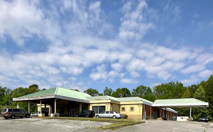 Pictures of Office, Special Purpose property located at 4017 S 3rd St, Memphis, TN 38109 for lease - image #1