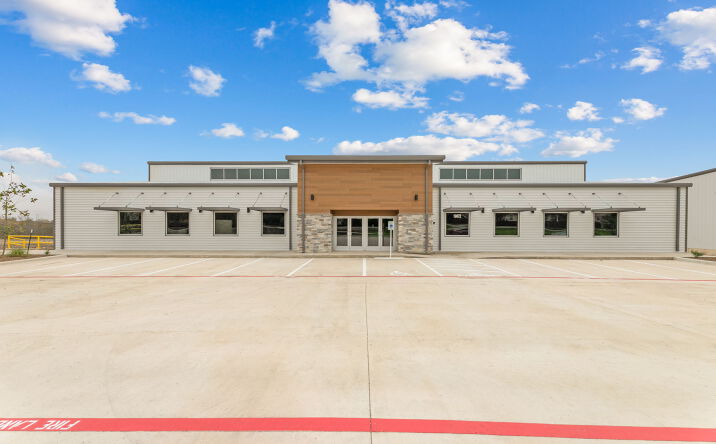 Pictures of Office, Industrial property located at 10042 FM 1976, Universal City, TX 78148 for lease - image #1