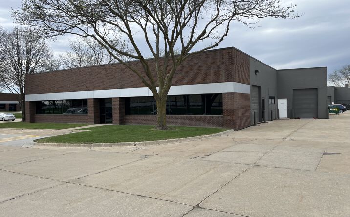 Pictures of Office, Industrial property located at 11180 NW Aurora Ave., Urbandale, IA 50322 for lease - image #1