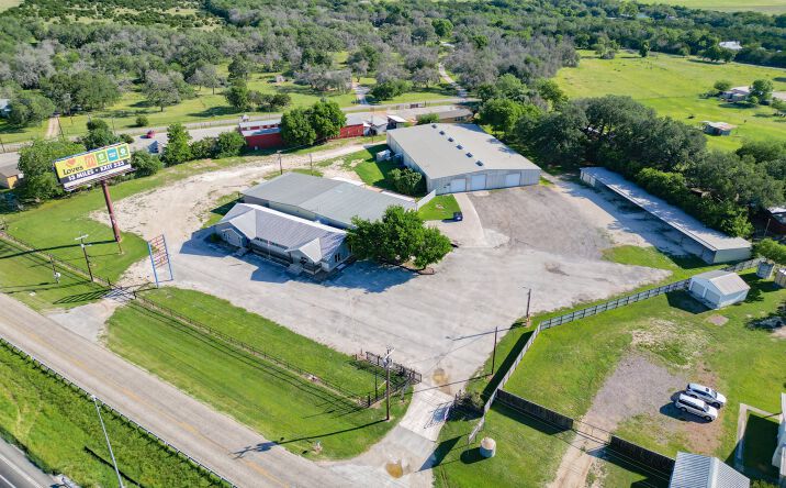 image of property at 40500 I-10 Boerne, TX 78006