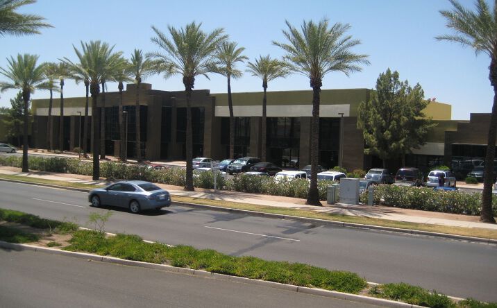 Pictures of Industrial property located at 2850 S 36th St, Phoenix, AZ 85034 for lease - image #1