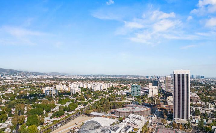 Pictures of Office property located at 6200 Wilshire Blvd, Los Angeles, CA 90048 for lease - image #1