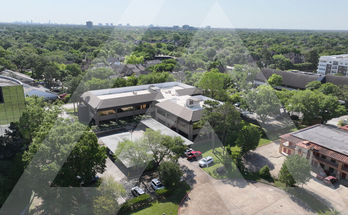 Pictures of Office property located at 16000 Barkers Point Ln, Houston, TX 77079 for lease - image #1